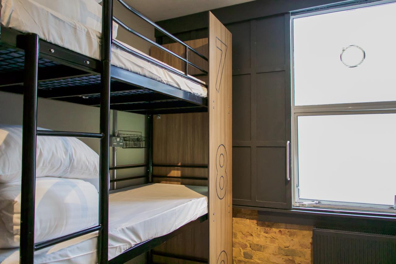 Bed 9-Bed Mixed Dormitory Room,642268308:JPEG